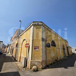 Stabile/Palazzo Racale [Cod. rif 3212238VRG]