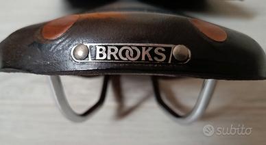 sella Brooks Professional