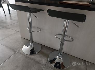 Sgabelli da cucina Arredamento e Casalinghi In vendita a Piacenza