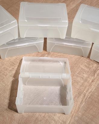 contenitori in plastica