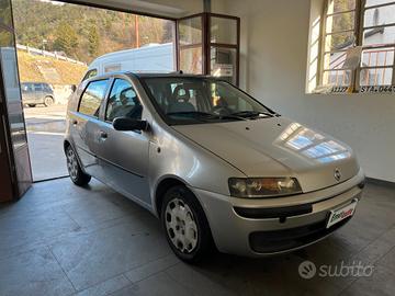 Fiat Punto 1.2i cat 5 porte