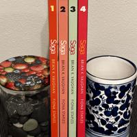 Saga 1-4 (Brian K. Vaugan, Fiona Staples) Bao