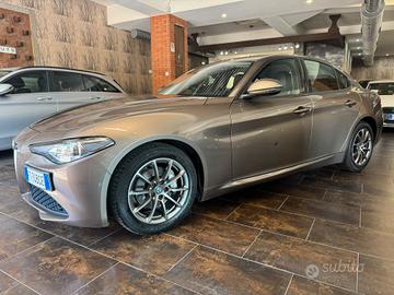 Alfa Romeo Giulia 2.2 Turbodiesel 160 CV Super