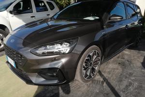 Ford Focus ST Line SW