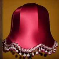 Paralume campana in raso di seta rosso cardinale 