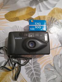 Macchina fotografica Vintage Konica