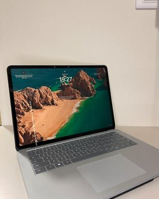 Microsoft Surface Laptop Studio 3 in 1 - Intel i7
