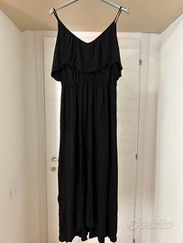 Vestito lungo nero con volant