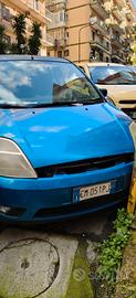Ford Fiesta 1.4TDi, Allestimento Ghia, 3 porte