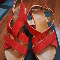 sandali con. zeppa Bata