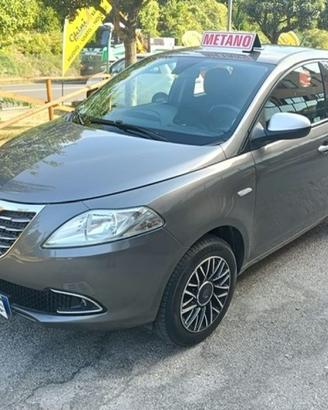 LANCIA Ypsilon 0.9 TwinAir 85 CV 5 porte Metano