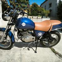 Suzuki TU 250 del 99 con 46.000 km