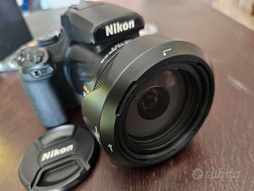 Nikon P1000 con accessori