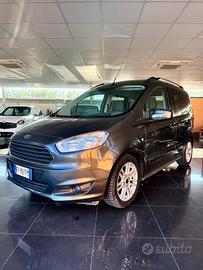 Ford Tourneo Courier 1.5 TDCI 75 CV Titanium
