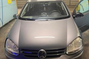 Volkswagen Golf 5 1.9 Tdi
