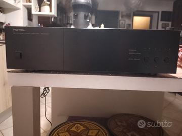 amplificatore finale rotel 6 canali