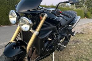 Triumph street triple 675