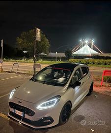 Ford Fiesta St MK8 200cv Performance Pack Full