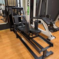 leg press hack squat orizzontale palestra 