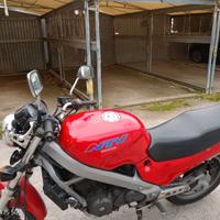 Honda NTV 650 REVERE