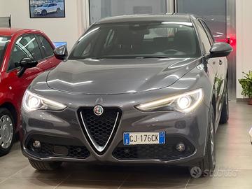 Alfa Romeo Stelvio 2.2 Turbodiesel 160 CV AT8 RWD 