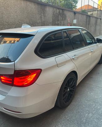 BMW 320d touring f31