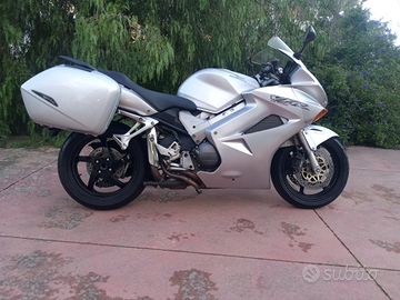 Honda Vfr 800 V4 vtec