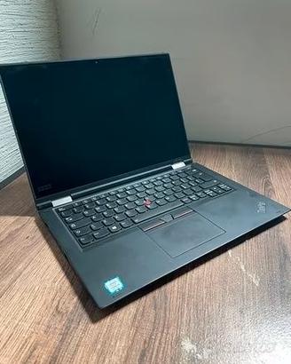 Lenovo ThinkPad X380 Yoga PC convertibile