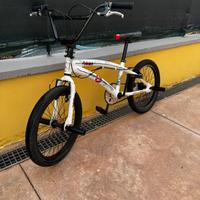 Bmx lombardo potenza freestyle