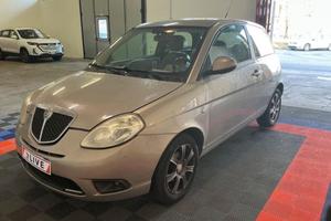 Lancia Ypsilon 1.2 Diva (Neopatentati)