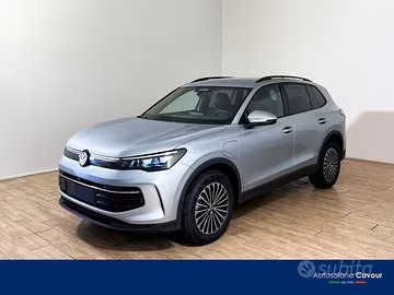 Volkswagen Tiguan 1.5 tsi ehybrid Edition Plu...