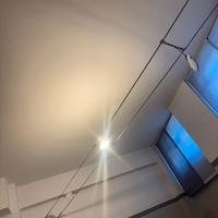 Tesata con 3 luci orientabili