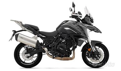 BENELLI TRK 702 abs E5