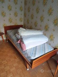 letto singolo con materasso