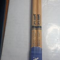 baquette promark / 747 rock / vic firth 