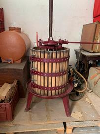 Torchio manuale