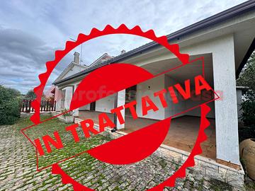 Villa o villino Leporano [Cod. rif 3279238VRG]