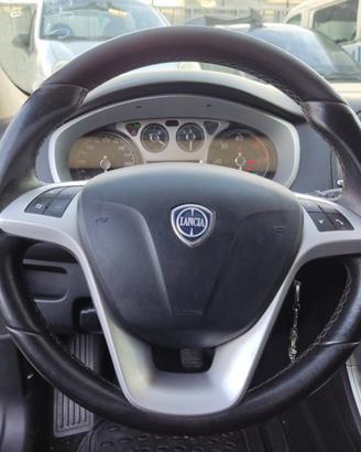 Volante LANCIA DELTA del 2013