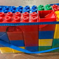 Borsa con cubi stile lego giganti