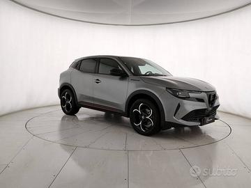 Alfa Romeo Junior 1.2 ibrida Speciale 145cv edct6