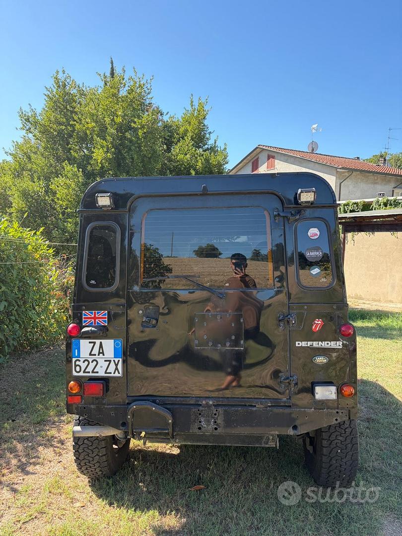 Land Rover Defender 1997 photo 3