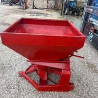 Trattore spandiconcime da 3 quintali