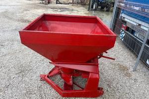 Trattore spandiconcime da 3 quintali