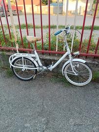 bici Graziella funzionante pieghevole.,/