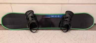 Snowboard Bataleon Whatever 59W + Attacchi Burton