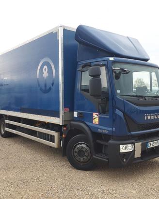 IVECO EUROCARGO 120E22P Euro 6