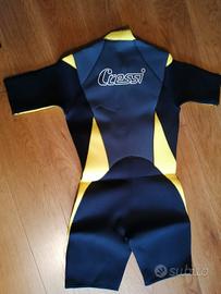 Mute mare uomo e bambino