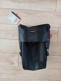 Portapacchi con borse