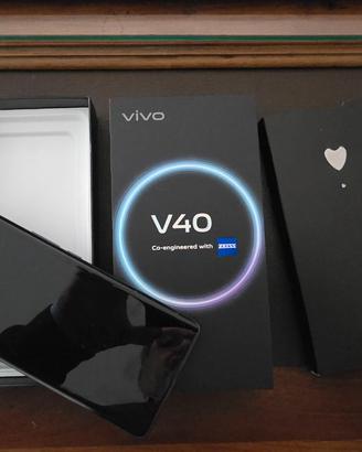 Cellulare VIVO V40  5G