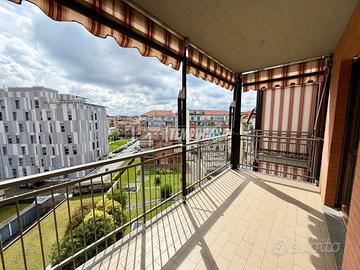 Piazza Enrico Toti: Bilocale con TERRAZZI